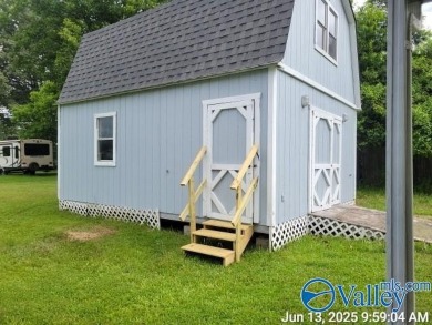 ATTALLA - Near Big Wills Creek Golf Course.  This 3 bedroom, 2 on Wills Creek Country Club in Alabama - for sale on GolfHomes.com, golf home, golf lot