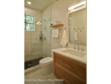 Brand New Luxury Home in Teton Pines  Completed 2024.

Nestled on Teton Pines Golf Club in Wyoming - for sale on GolfHomes.com, golf home, golf lot