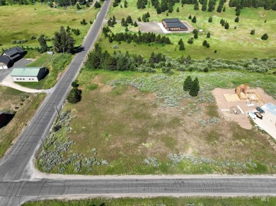 NO HOA! Great opportunity to build your mountain getaway on this on Jug Mountain Ranch Golf Course in Idaho - for sale on GolfHomes.com, golf home, golf lot