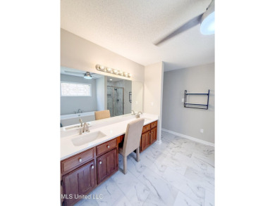This adorable home is located in the beautiful neighborhood of on Wedgewood Golfers Club in Mississippi - for sale on GolfHomes.com, golf home, golf lot
