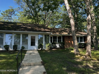 LEISURE VILLAGE - Very desirable  updated Baronet model end unit on Greenbriar Woodlands in New Jersey - for sale on GolfHomes.com, golf home, golf lot