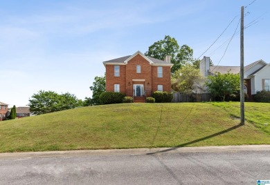 Welcome to this beautifully maintained 3-bedroom, 2.5-bathroom on Timberline Golf Club in Alabama - for sale on GolfHomes.com, golf home, golf lot