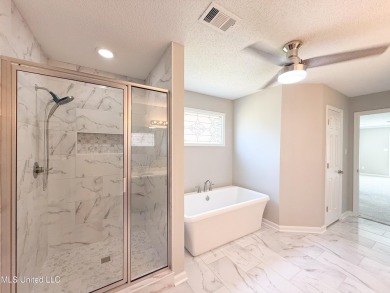 This adorable home is located in the beautiful neighborhood of on Wedgewood Golfers Club in Mississippi - for sale on GolfHomes.com, golf home, golf lot