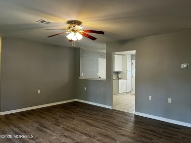 LEISURE VILLAGE - Very desirable  updated Baronet model end unit on Greenbriar Woodlands in New Jersey - for sale on GolfHomes.com, golf home, golf lot