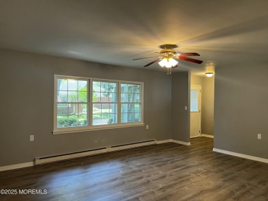 LEISURE VILLAGE - Very desirable  updated Baronet model end unit on Greenbriar Woodlands in New Jersey - for sale on GolfHomes.com, golf home, golf lot