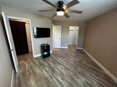 THIS cozy 1-bedroom, 1-bathroom condo offers 675 sq ft of modern on Ventura Country Club in Florida - for sale on GolfHomes.com, golf home, golf lot