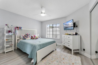 Beautifully renovated with all high-end finishes in the kitchen on  in Florida - for sale on GolfHomes.com, golf home, golf lot