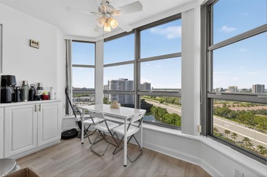 Excepcional opportunity in Mystic Pointe , Aventura city. Corner on Turnberry Isle Resort and Club in Florida - for sale on GolfHomes.com, golf home, golf lot