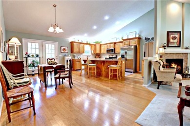 4th bedroom with 3rd full bathroom in walk-out basement on Bella Vista Country Club and Golf Course in Arkansas - for sale on GolfHomes.com, golf home, golf lot