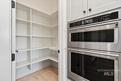 Located in the sought-after Valor Golf Course Community, this on Falcon Crest Golf Club in Idaho - for sale on GolfHomes.com, golf home, golf lot