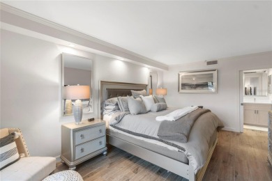 Modern Gulfside Retreat at Privateer South -- 1000 Longboat Club on Links on Longboat Golf Club in Florida - for sale on GolfHomes.com, golf home, golf lot