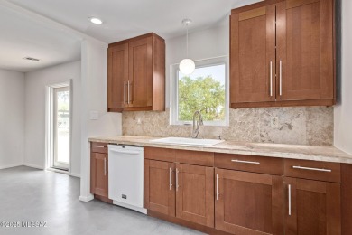 Upgrades! Additional Room/office 300sqGorgeous 3-bedroom gem! on Randolph Park Golf Courses in Arizona - for sale on GolfHomes.com, golf home, golf lot