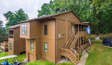 Modern renovated upper level condo located at Woodson Bend on Woodson Bend Resort in Kentucky - for sale on GolfHomes.com, golf home, golf lot