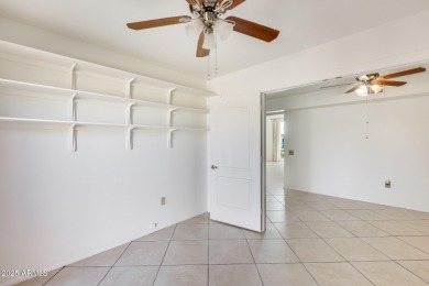 Move-in ready and freshly updated, this 1-bedroom, 1-bath home on Sun City Lakes West and East in Arizona - for sale on GolfHomes.com, golf home, golf lot