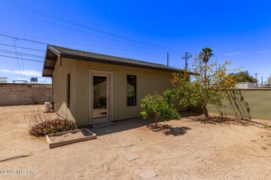 Upgrades! Additional Room/office 300sqGorgeous 3-bedroom gem! on Randolph Park Golf Courses in Arizona - for sale on GolfHomes.com, golf home, golf lot