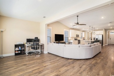 This beautiful 3-bedroom, 2.5-bath home is in the on Arrowhead Country Club in South Carolina - for sale on GolfHomes.com, golf home, golf lot