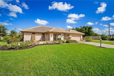 This spacious 3 BR, 2 BA home offers 2,260 SF of living space on Whiskey Creek Country Club in Florida - for sale on GolfHomes.com, golf home, golf lot