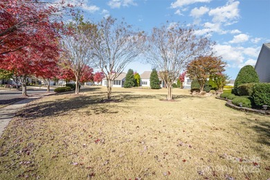 2026 - MONTHLY HOA DUES DROP TO $321. Welcome Home to 2185 on Carolina Lakes Golf Club, LLC in South Carolina - for sale on GolfHomes.com, golf home, golf lot