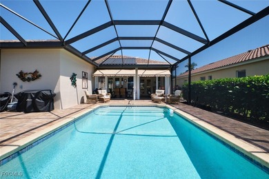 Stunning single family Villa home in Lexington Country Club's on Lexington Country Club in Florida - for sale on GolfHomes.com, golf home, golf lot