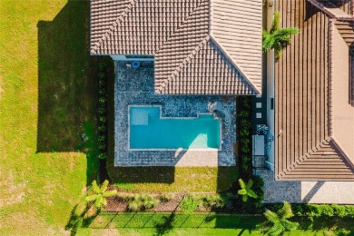 STUNNING ESTATE IN BELLA COLLINA - Welcome to the exquisite on Bella Collina Golf Club in Florida - for sale on GolfHomes.com, golf home, golf lot