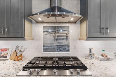 Motivated Sellers! Gorgeous Custom 4Bed/4Bath Home On .45 Acres on Ocean Ridge Plantation in North Carolina - for sale on GolfHomes.com, golf home, golf lot