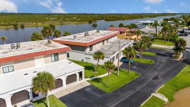 Welcome to Ocean Palm Villas North! This beautiful end unit is on Ocean Palm Golf Course in Florida - for sale on GolfHomes.com, golf home, golf lot