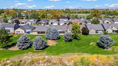 This lovely single level home in a gated community offers easy on Ridgecrest Golf Course in Idaho - for sale on GolfHomes.com, golf home, golf lot