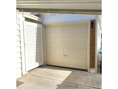 This tastefully remodeled home boasts a wide range of on Palm Desert Greens Country Club in California - for sale on GolfHomes.com, golf home, golf lot