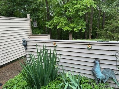 Discover the allure of modern living in this beautifully on Indian Hills Country Club in Arkansas - for sale on GolfHomes.com, golf home, golf lot