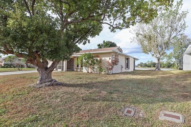 Discover Florida living in this well kept 1987 home located in on Deep Creek Golf Club in Florida - for sale on GolfHomes.com, golf home, golf lot
