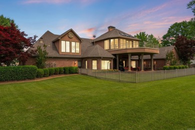 Experience refined luxury in Eden Isle's most exclusive on Red Apple Inn and Country Club in Arkansas - for sale on GolfHomes.com, golf home, golf lot