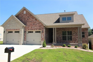 Gorgeous, New Construction, Never Been Lived In, Patio Home w/ on  in Illinois - for sale on GolfHomes.com, golf home, golf lot