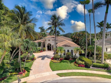 Turnkey Furnished. This stunning single-story residence offers a on Addison Reserve in Florida - for sale on GolfHomes.com, golf home, golf lot