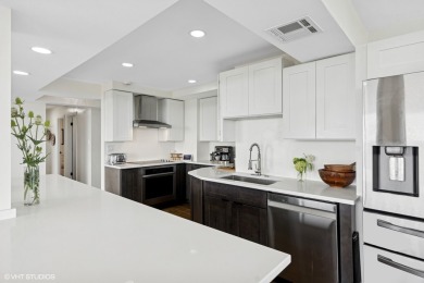 Renovated Luxury in Wood Dale's Dominion Tower.    Spacious 1800 on Maple Meadows Golf Club in Illinois - for sale on GolfHomes.com, golf home, golf lot