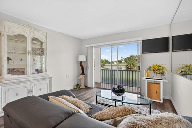 Lovely, bright & well maintained 1bed/1bath FIRST FLOOR in on Wynmoor Golf Course in Florida - for sale on GolfHomes.com, golf home, golf lot