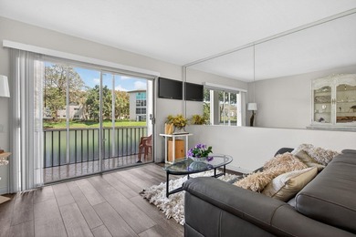 Lovely, bright & well maintained 1bed/1bath FIRST FLOOR in on Wynmoor Golf Course in Florida - for sale on GolfHomes.com, golf home, golf lot