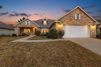Fall in love with this inviting Palmera model, situated just on Wildhorse Golf Club of Robson Ranch in Texas - for sale on GolfHomes.com, golf home, golf lot