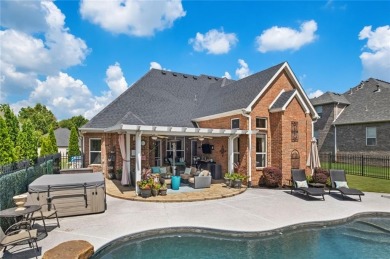 Beautifully updated golf course home in a gated community in the on Shadow Valley Country Club in Arkansas - for sale on GolfHomes.com, golf home, golf lot