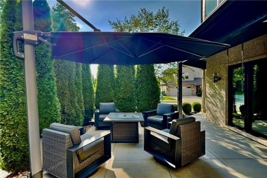 This stunning Shadow Valley Garden home offers a perfect blend on Shadow Valley Country Club in Arkansas - for sale on GolfHomes.com, golf home, golf lot
