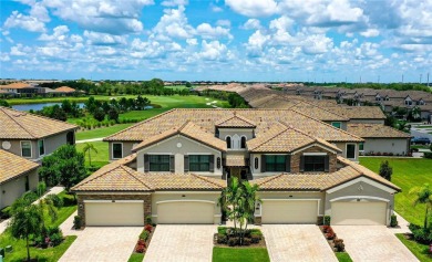 NEW FLOORS THROUGHOUT!  Experience the ultimate in resort-style on Lakewood National Golf Club in Florida - for sale on GolfHomes.com, golf home, golf lot