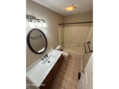 Elegant Golf Course Living in Tellico Village.

East on Toqua Golf Course - Loudon County in Tennessee - for sale on GolfHomes.com, golf home, golf lot