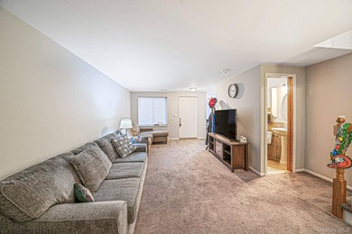 Welcome to 268 Brettonwoods Drive, a move-in-ready 3-bedroom, 1 on Bretton Woods Country Club in New York - for sale on GolfHomes.com, golf home, golf lot