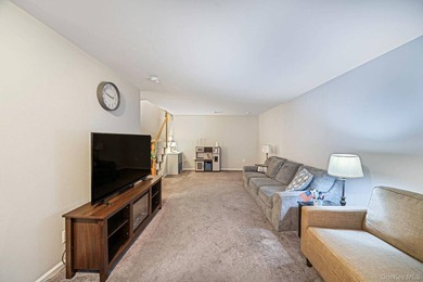 Welcome to 268 Brettonwoods Drive, a move-in-ready 3-bedroom, 1 on Bretton Woods Country Club in New York - for sale on GolfHomes.com, golf home, golf lot