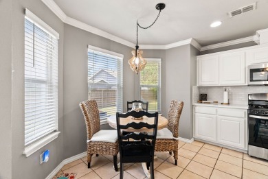 132 St Andrews | Rockport Country Club. A spacious and on Rockport Country Club in Texas - for sale on GolfHomes.com, golf home, golf lot