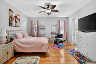 *** THIS HOME HAS EVERYTHING***  Come out to this 55+ community on Arlington Ridge Golf Club in Florida - for sale on GolfHomes.com, golf home, golf lot