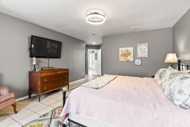 132 St Andrews | Rockport Country Club. A spacious and on Rockport Country Club in Texas - for sale on GolfHomes.com, golf home, golf lot