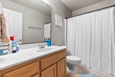 132 St Andrews | Rockport Country Club. A spacious and on Rockport Country Club in Texas - for sale on GolfHomes.com, golf home, golf lot
