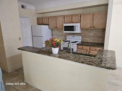 Great Location in desirable Gateway Area.  Nice 2 Bedrooms 2 on Gateway Golf and Country Club in Florida - for sale on GolfHomes.com, golf home, golf lot