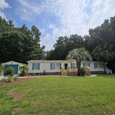 3 Bedroom, 2 bath immaculate home with one car garage, 20x12 on Wachesaw Plantation East Golf Course in South Carolina - for sale on GolfHomes.com, golf home, golf lot