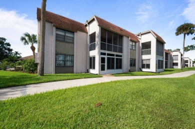 Welcome to the Sun N Green condos on Florida's beautiful Space on Mallards Landing Golf Course in Florida - for sale on GolfHomes.com, golf home, golf lot